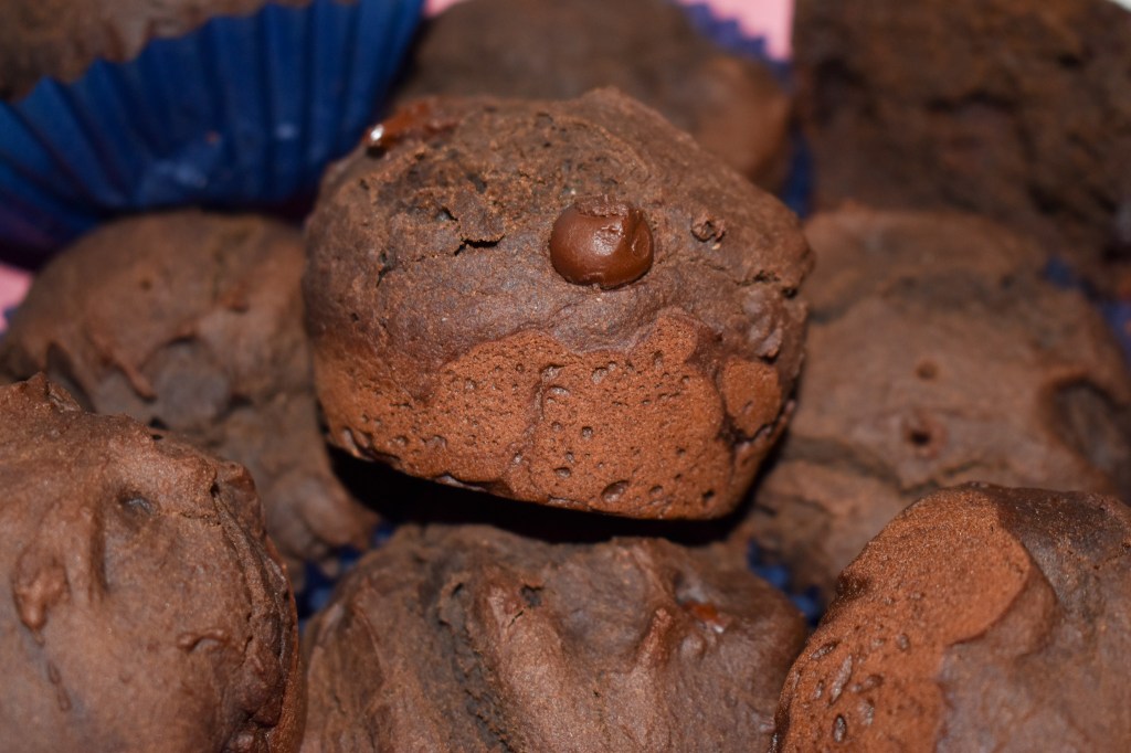 Healthy Double Chocolate Chunk&nbsp;Muffins